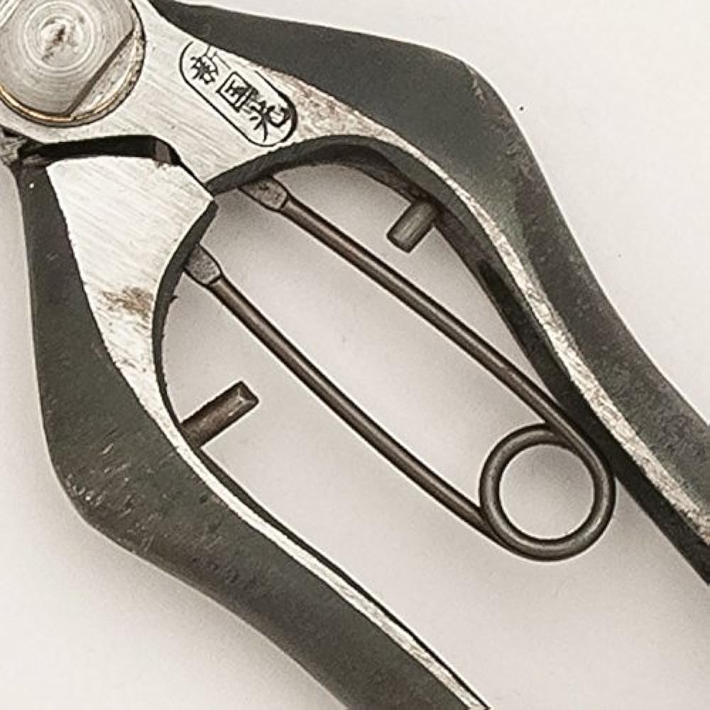Tohoku Uchihamono Shinkunimitsu Pruning shears Double-edged bud cutting shears Long blade