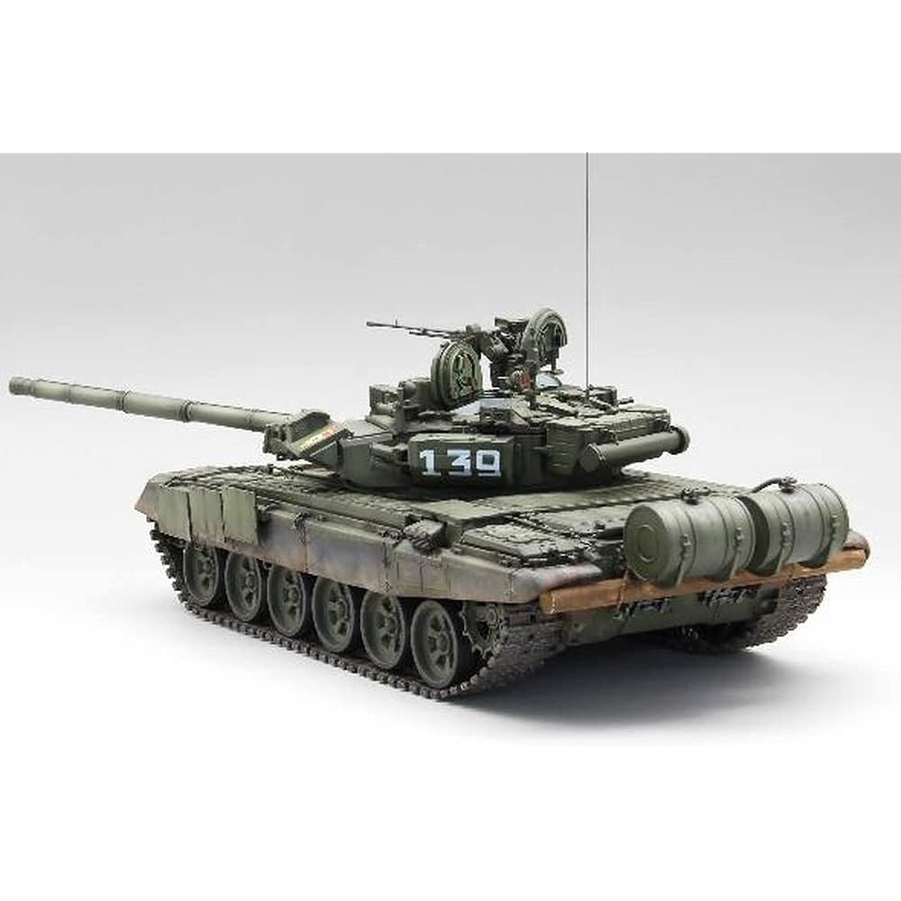 Amusing Hobby Amusing Hobby 1/35 Russian Army T-90A Full Interior Plastic Model AMH35A050