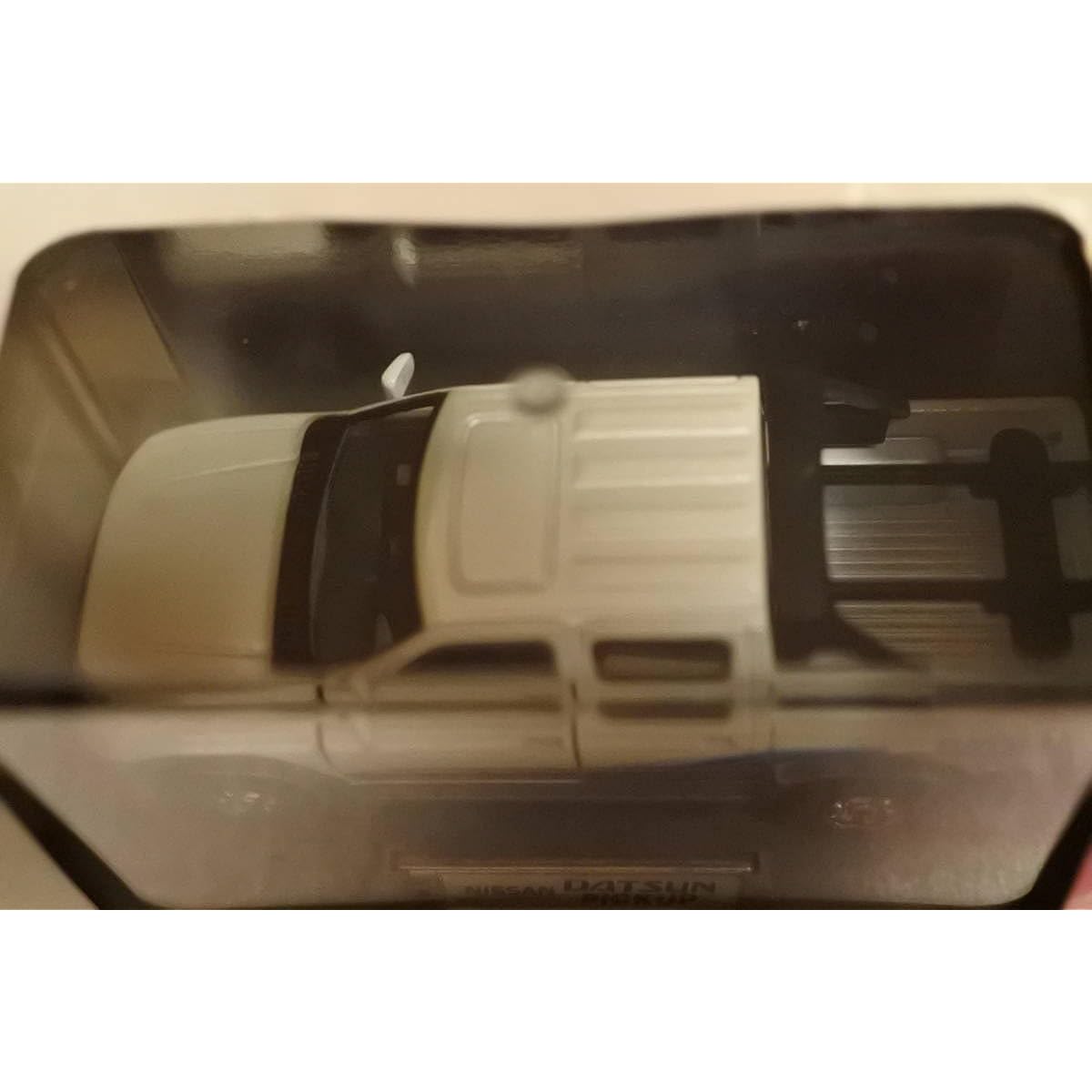M-Tech MS-19B 1/43 Datsun Pickup Pearl White