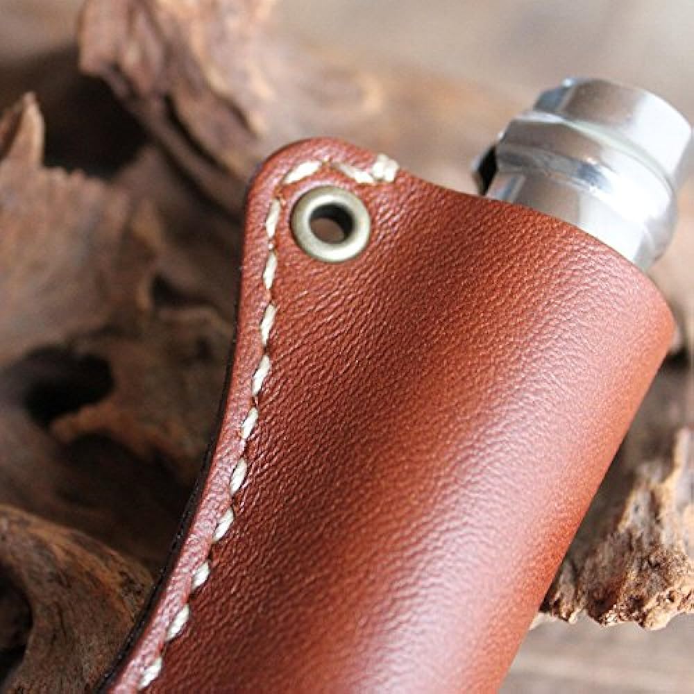 What will be will be Leather case for OPINEL folding knife No.8 Leather color (light brown) Stitching (beige)