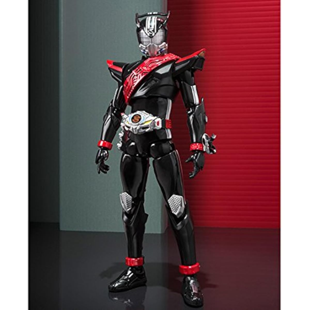 S.H.Figuarts Kamen Rider Zero Drive