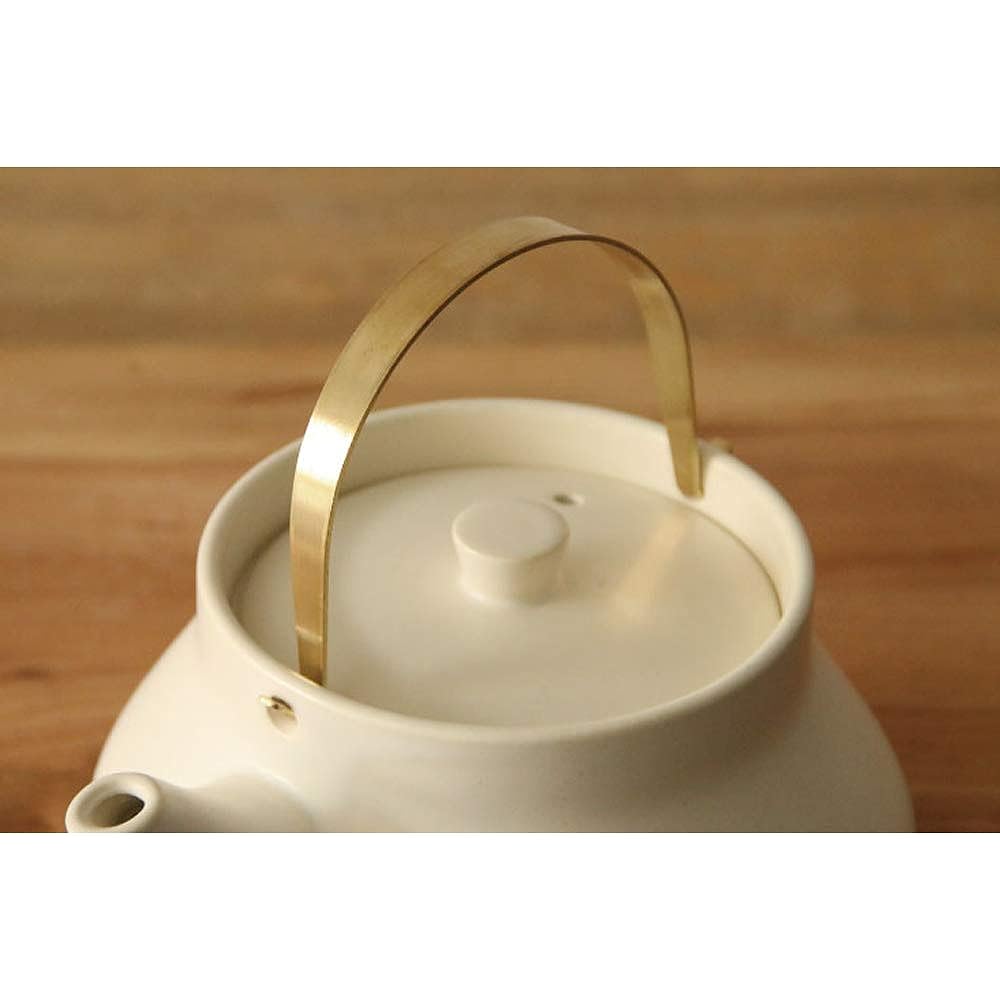 Kamoshika Doguten Kettle, 1.8L, Gas Compatible, Microwave Safe, Made in Japan, Banko Ware, Ceramic Brass, Ceramic Kettle for Open Fire (Black)