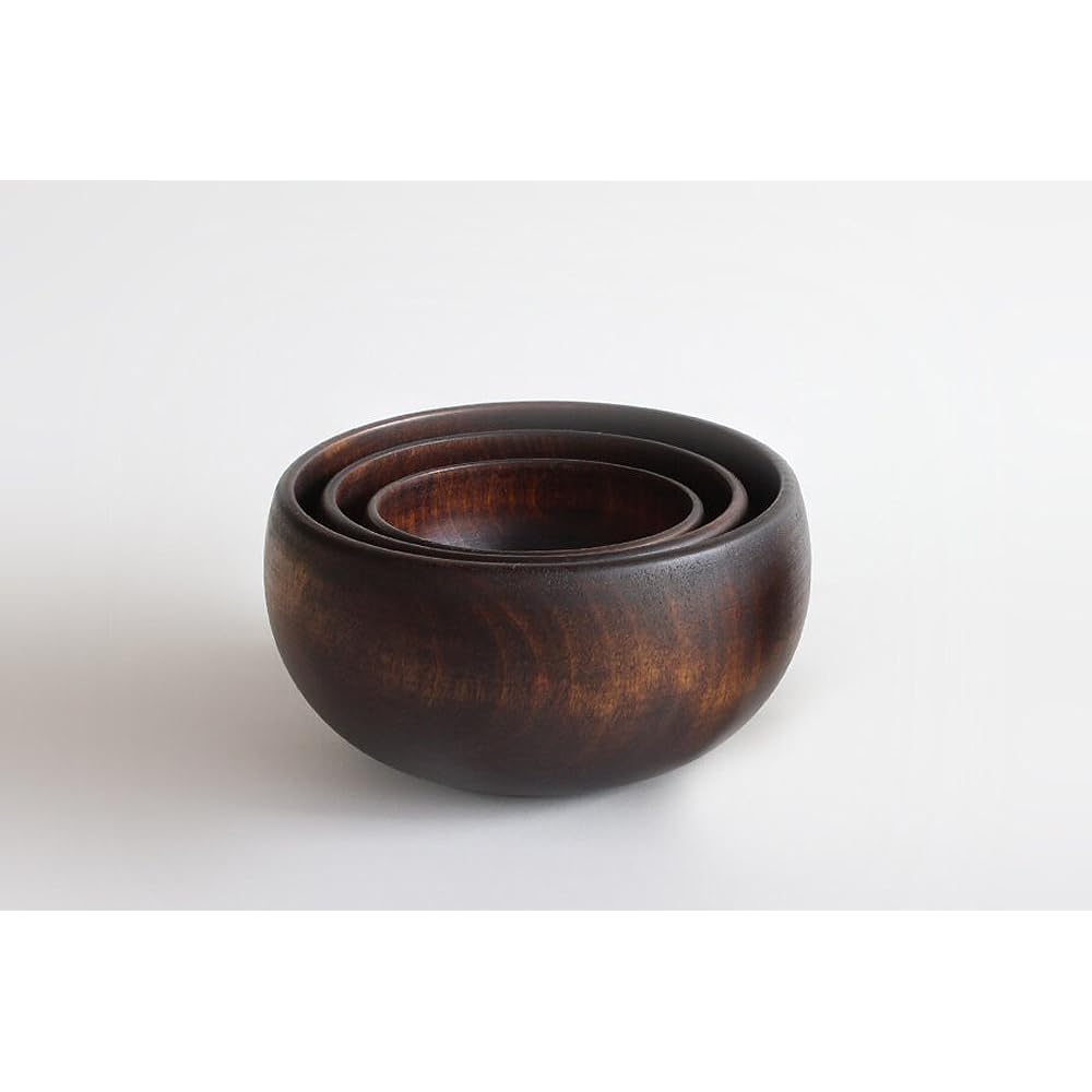 Oak Village Soup Cup Wipe Lacquered Large: Diameter 12cm x Height 7cm Capacity: Approx. 300ml Medium: Diameter 10cm x Height 6cm Capacity: Approx. 150ml Small: Diameter 8cm x Height 5cm Capacity: Approx. 60ml Round that fits in the palm of your hand Nest