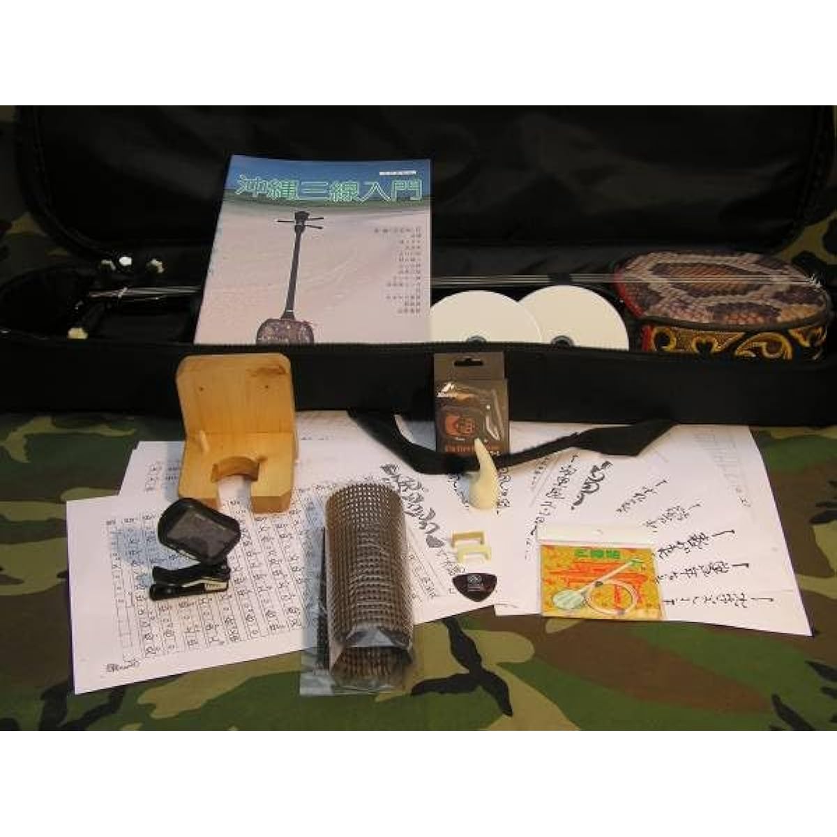 Okinawa shamisen beginner's set, double-sided artificial skin, instruction book, tuner, shamisen rack, soft case, and many more