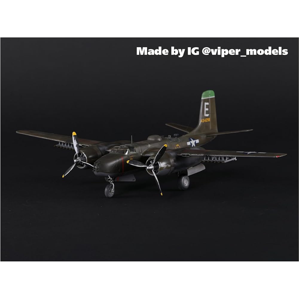 ICM ICM 1/48 US Air Force A-26 Invader Pacific War Plastic Model 48285