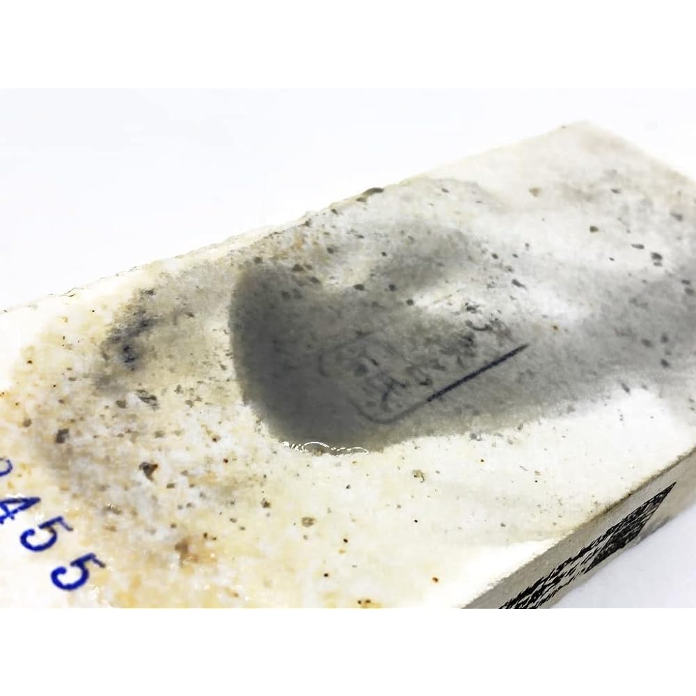 Natural whetstone Iyo Meiji former Hirota village Kamiojiro hard porous common Nagura kake #55 /545g