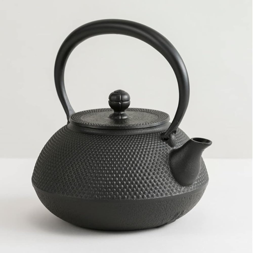 Iwachu Iron Kettle 9 Type Flat Round Arale Black Baked (Kamayaki) 1.1L For Open Fire Nambu Ironware 11701