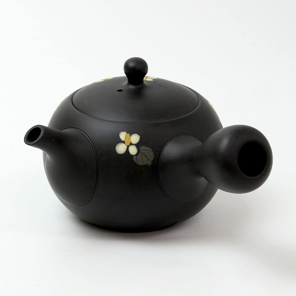 Tokonameyaki Teapot Showa Black Dokudami Left Flower Teapot 220ml Ceramesh Made in Japan 20B1174