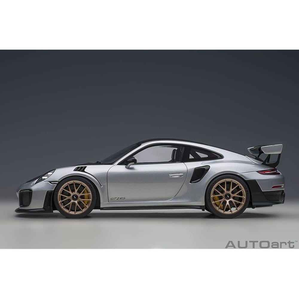 AUTOart 1/18 Porsche 911 (991.2) GT2 RS Weissach Package Metallic Silver/Carbon Black Finished Product 78174
