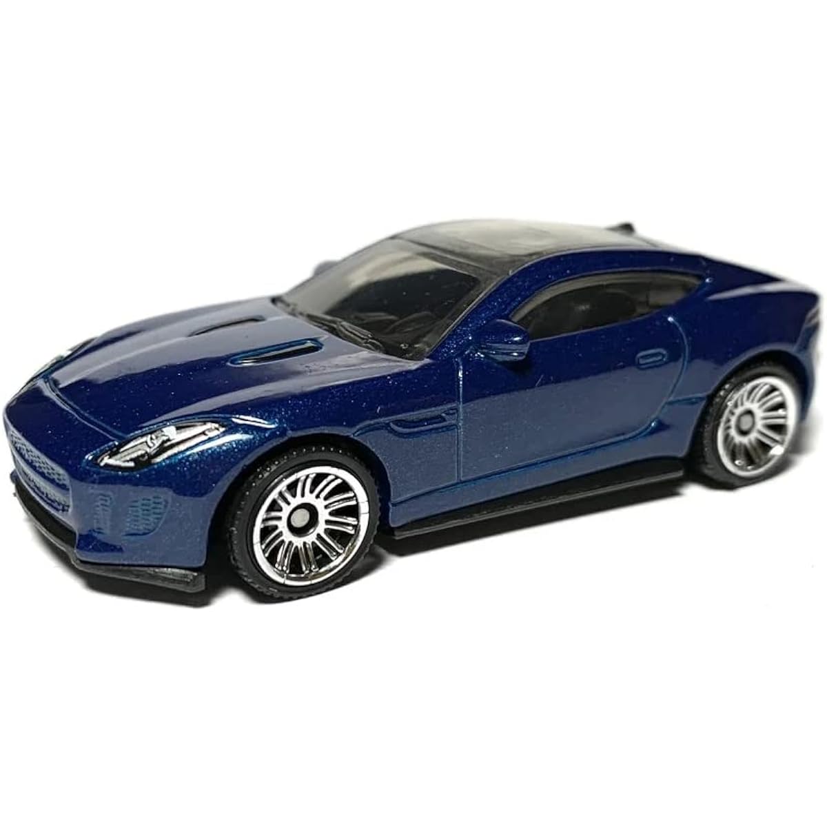Matchbox 2020 MBX Highway 2015 Jaguar F-Type Coupe Blue 52/100