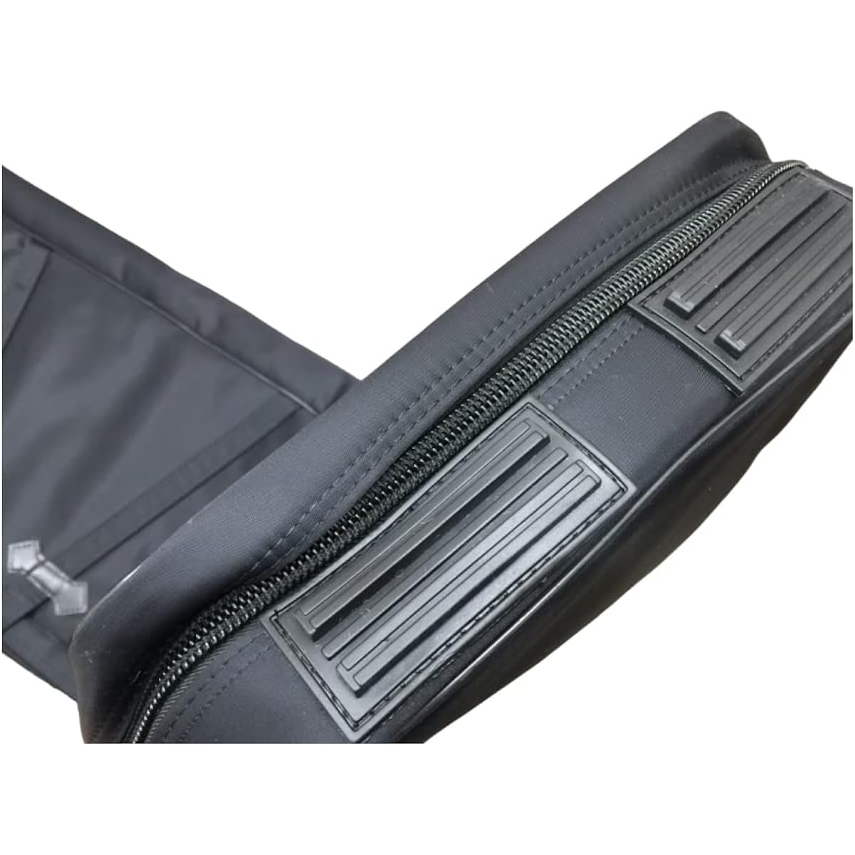 6 shaku (182cm) 13 string koto case black KBRB A sturdy koto case designed to protect the instrument