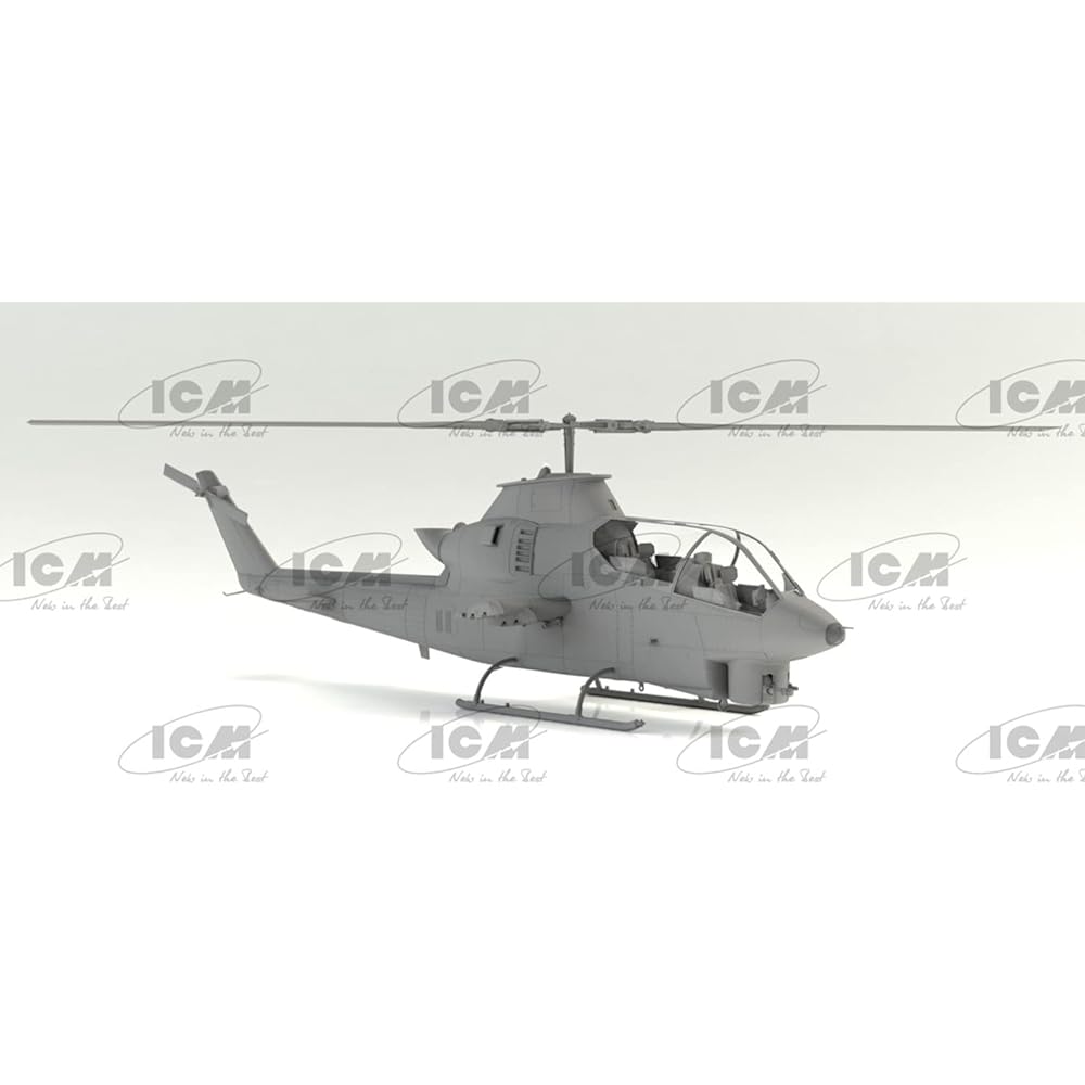 ICM 1/32 US Army AH-1G Cobra w/Vietnam War US Helicopter Pilot Plastic Model 32062