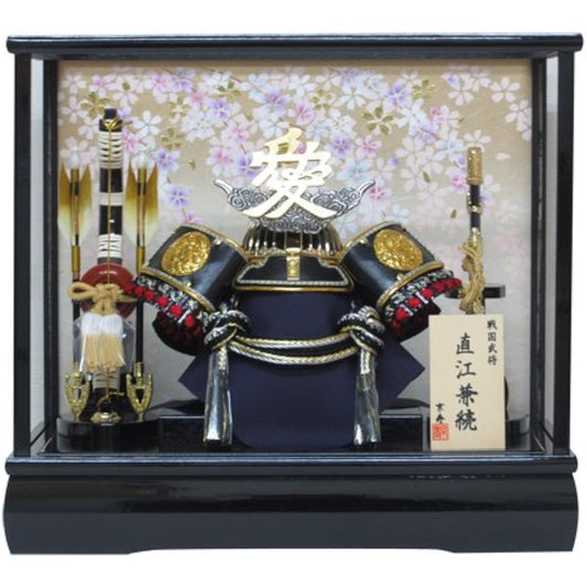 [With green felt] May doll No. 12 Naoe Kabuto case decoration YN30348GKC Width 43 x Depth 30 x Height 38 cm Kabuto decoration in case Naoe Kanetsugu Love Weeping cherry blossom