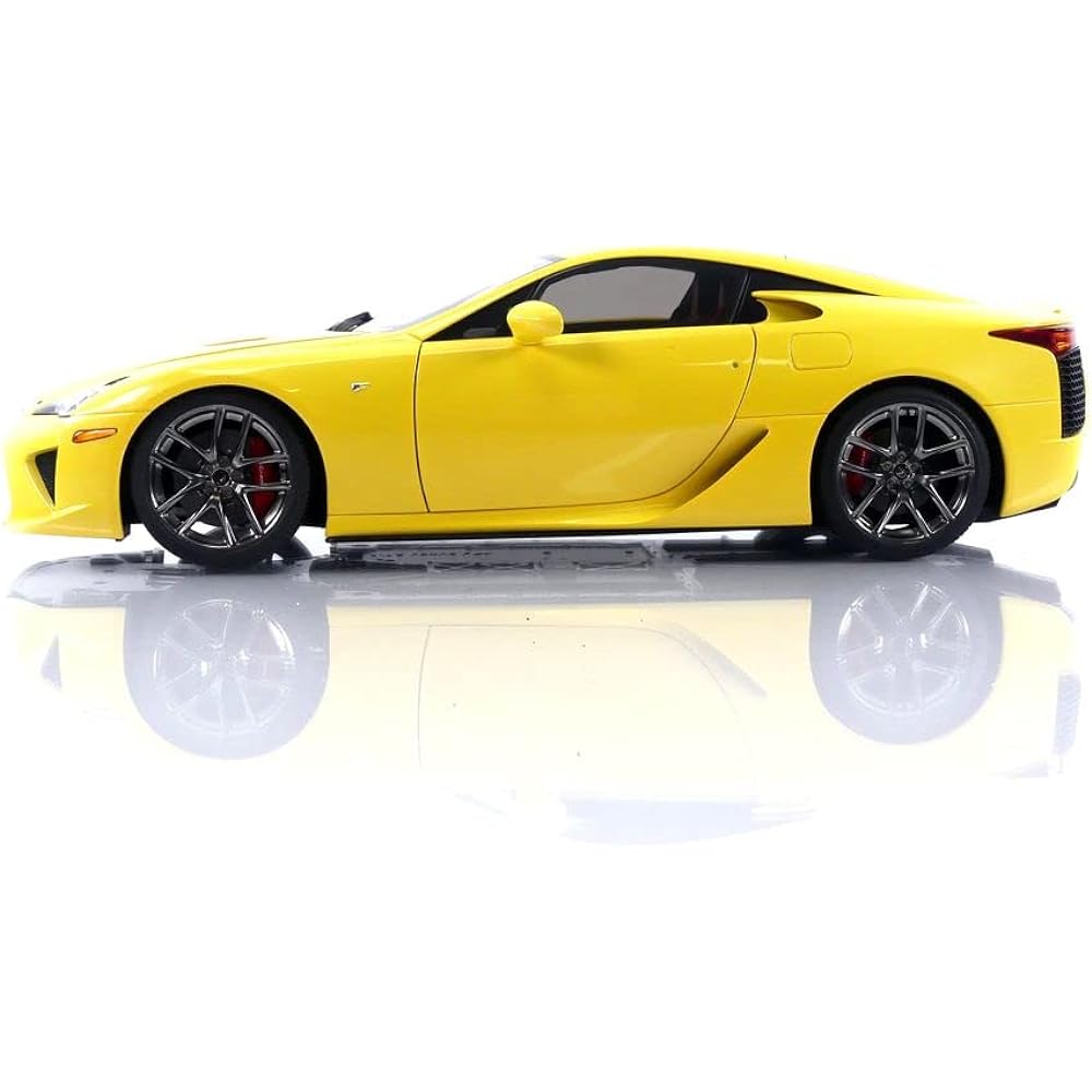 AUTOart 1/18 Lexus LFA (Pearl Yellow) Completed Product