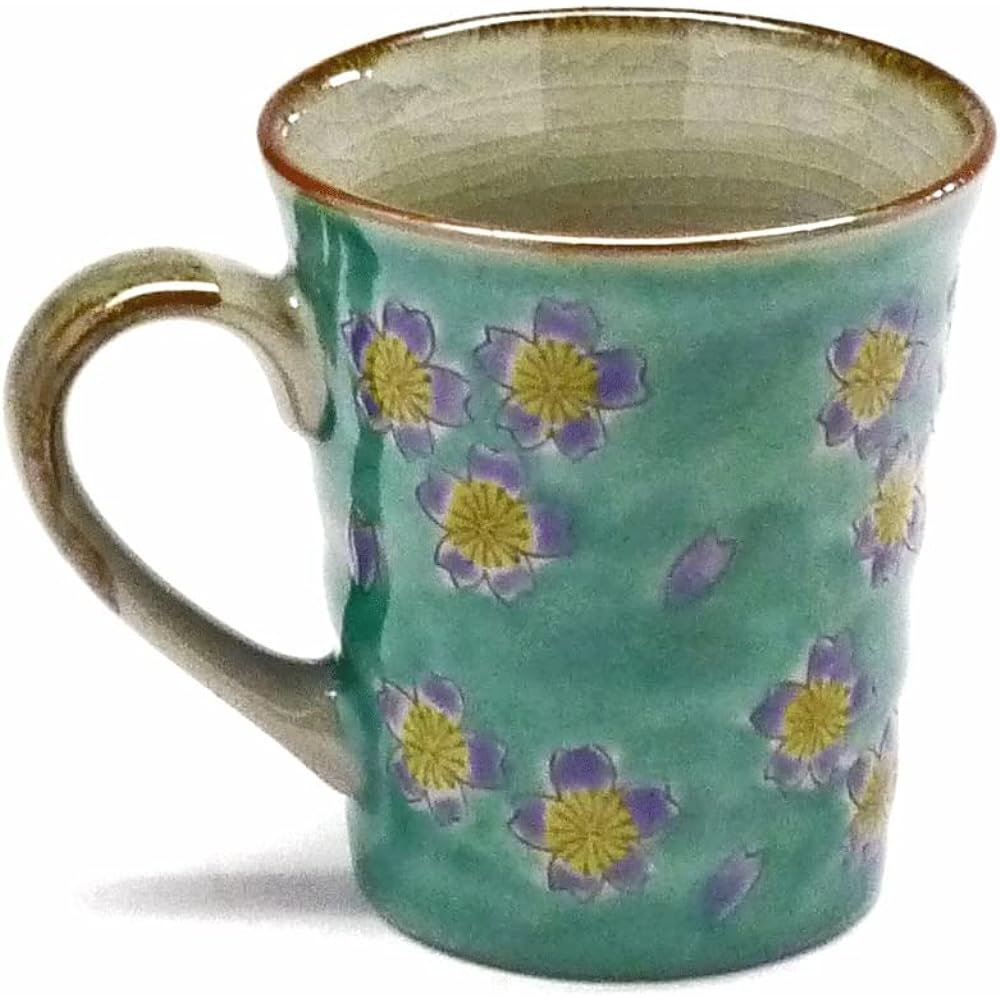 Kutani ware [Mug] Green cherry blossom heart [Back picture]