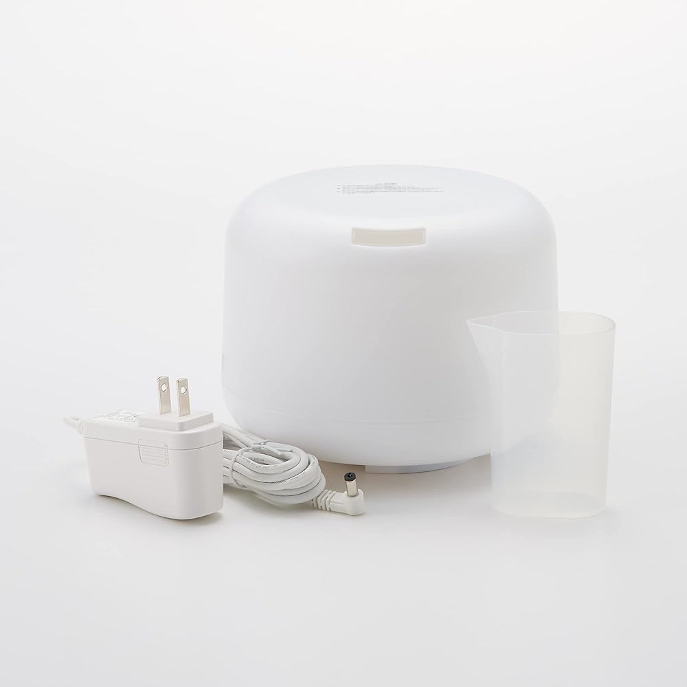 MUJI Ultrasonic Moisture Aroma Diffuser MJ-UAD1 44554586 White
