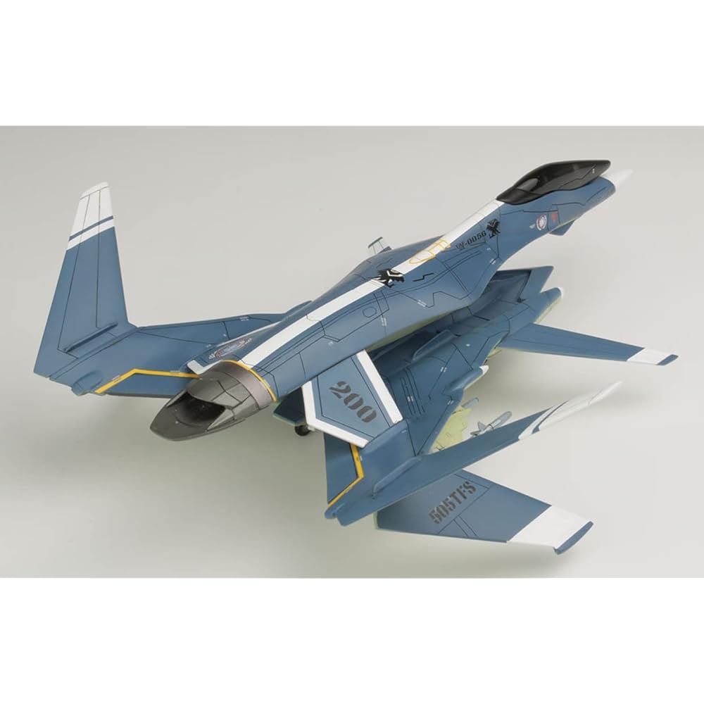 Platz Battle Fairy Yukikaze Fern II AAM-III missile included 1/72 scale multi-material kit X-14 molding color