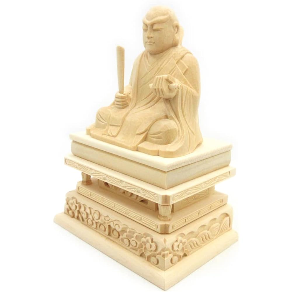 Kurita Specialty Buddha Statue [High Priest] Nichiren Saint Seated Statue 2.5 inches (total height 16 cm, width 12 cm, stand depth 8 cm) High quality wood carving made of cypress wood, square stand 15121