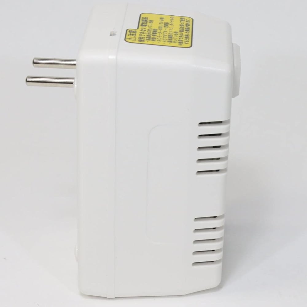 Nissho Kogyo Transformer, For Overseas Travel, For Heating Appliances, AC220V~AC240V(50Hz)→AC100V 1200W DS-122E White