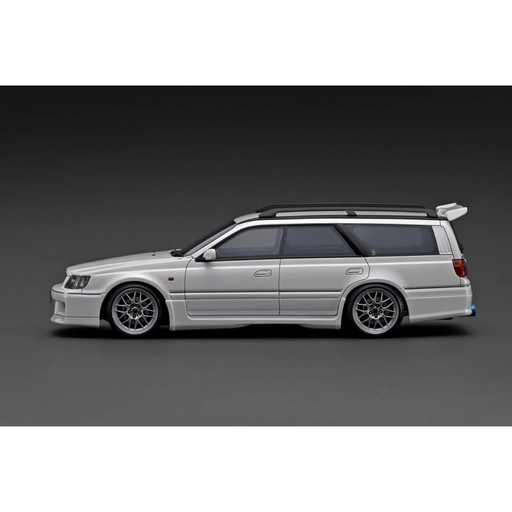 ignition model 1/18 Nissan STAGEA 260RS (WGNC34) Pearl White finished product IG2885