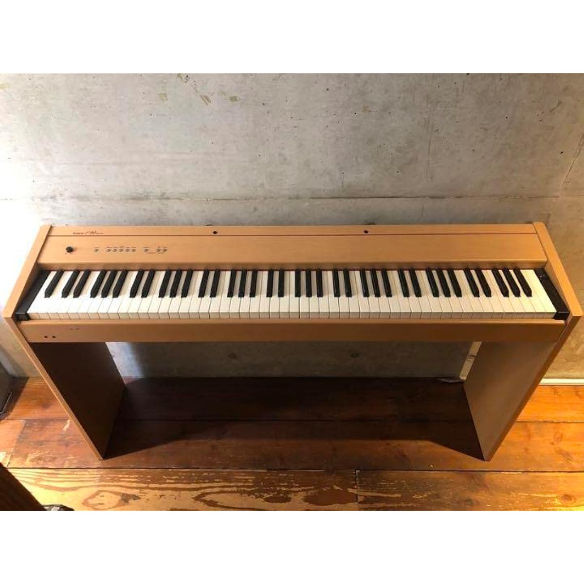 Roland F-90 Digital Piano with legs and pedals