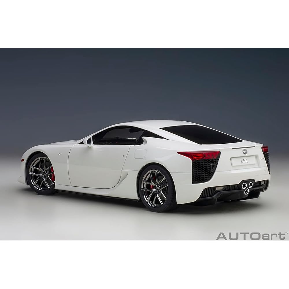 AUTOart 1/18 Lexus LFA (Whitest White) Completed Product