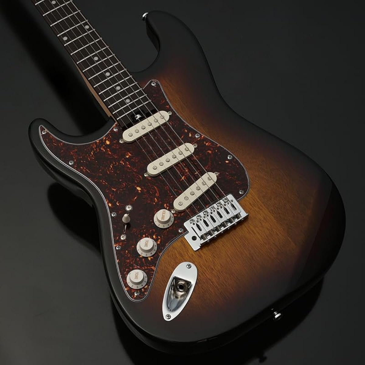 Bacchus Lefty BST-STD-LH/R Left-handed electric guitar Stratocaster type (DB)