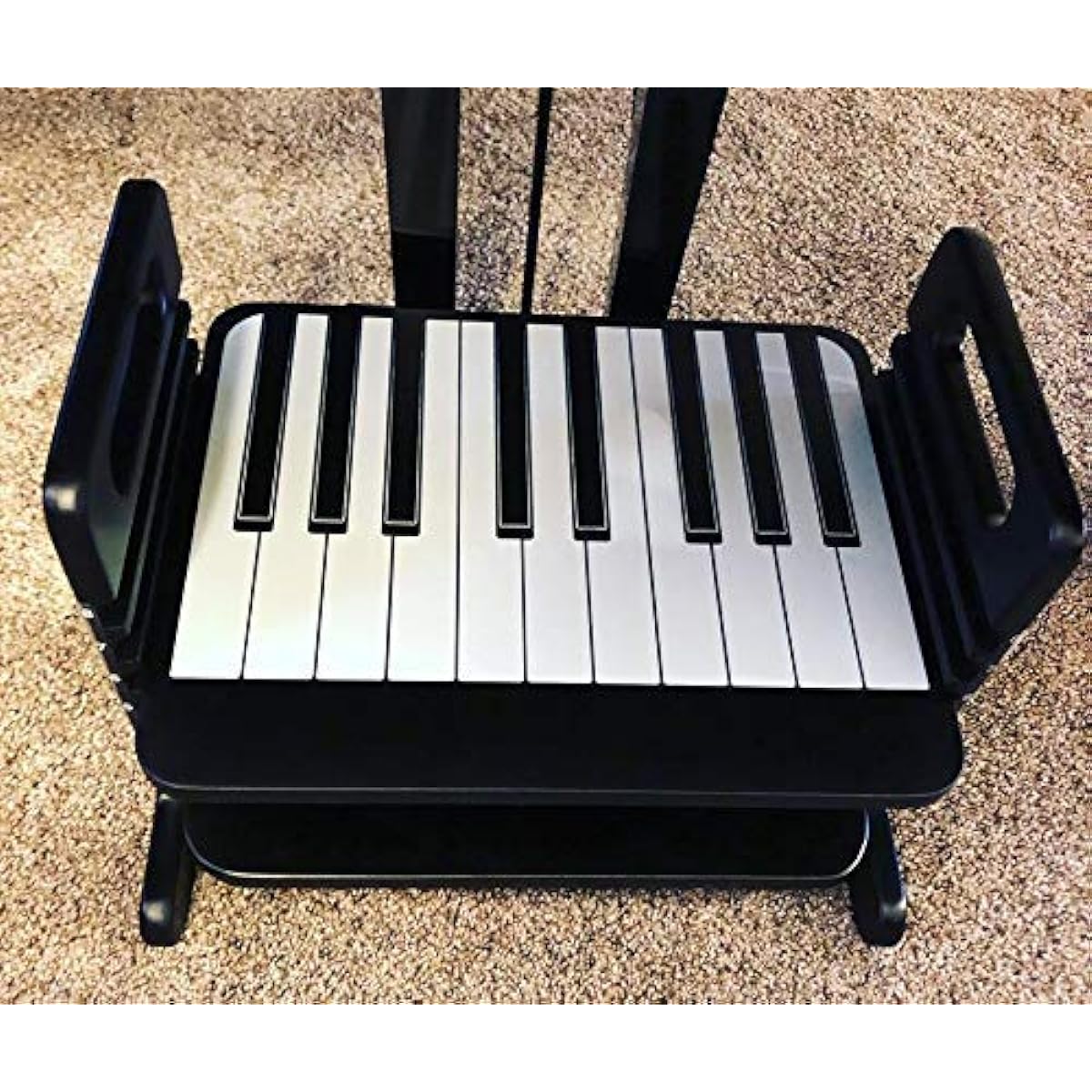 An ideal piano footrest that improves posture and form.Easy to get tired.Each student can adjust the ideal height.