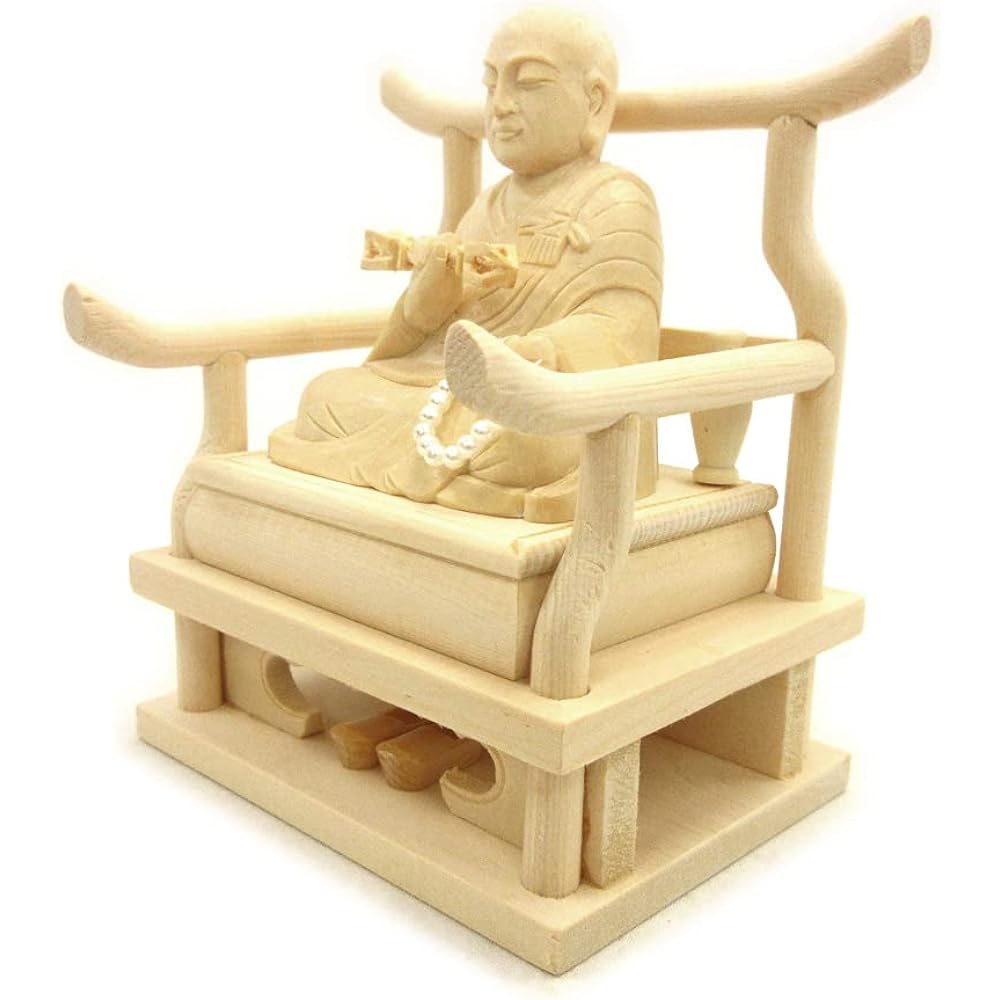 Kurita Specialty Buddha Statue [High Priest] Kobo Daishi Seated Statue 1.8 inches (total height 11cm, total width 9cm, depth 6.5cm) High quality Japanese cypress wood carving 15295