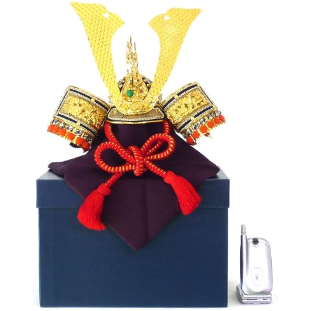 Large 鍬形 mini helmet size 13 with display stand A slightly larger mini helmet ornament set perfect as a gift or seasonal display
