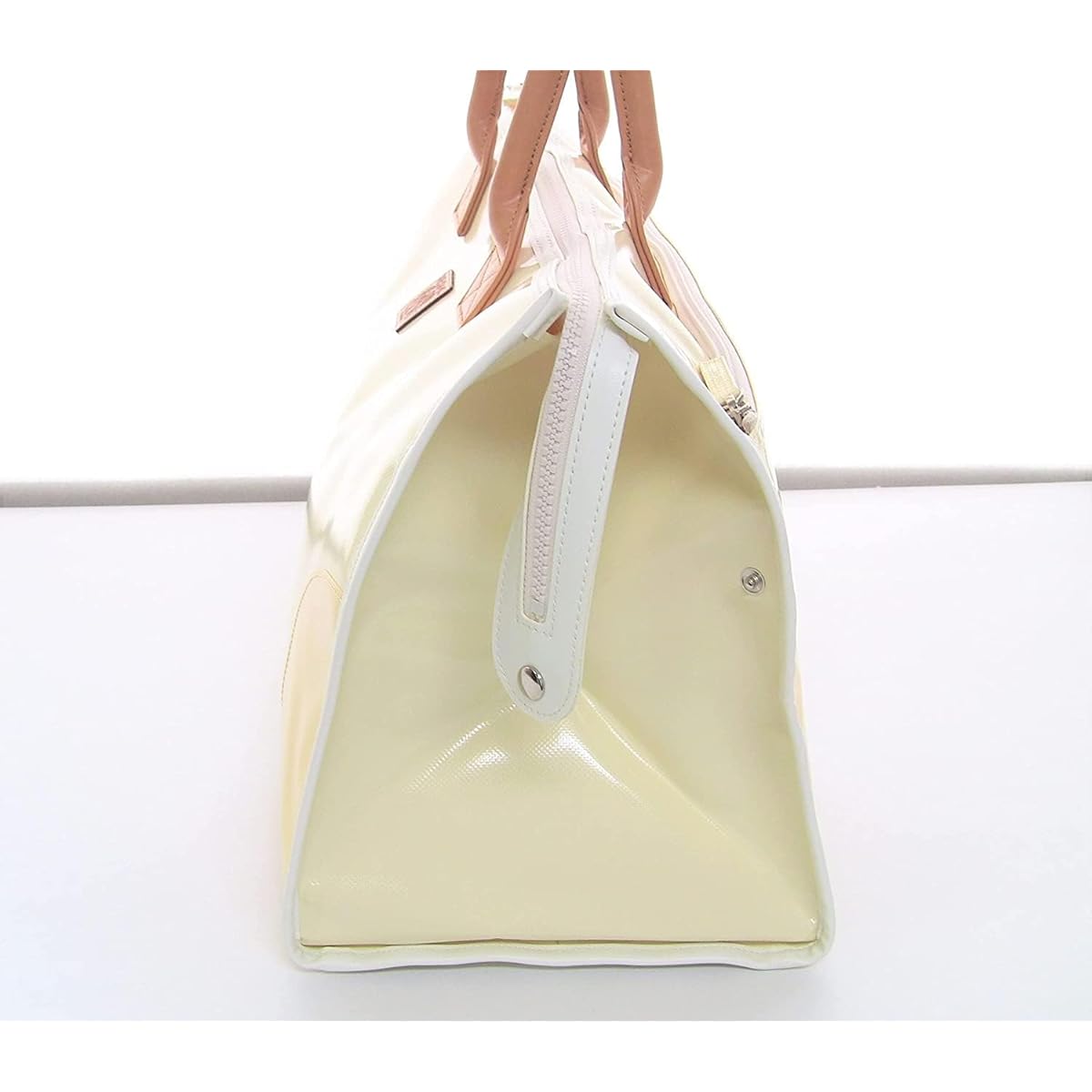 NAHOK Boston Bag "Departed" (fits C & H flutes, oboe and clarinet) Cream/White/Custard [Waterproof fabric made in Germany] Fabric from Germany, Made in Japan.