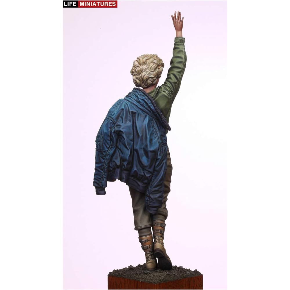 Life Miniature 1/16 Eternal Sex Symbol Marilyn Monroe Korean Tour 1954 Resin Kit LM-16003