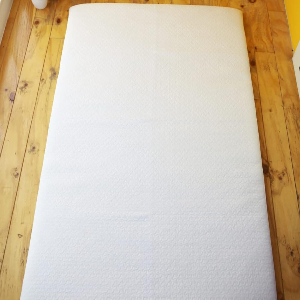 Quilted Futon Cover, Cloud Pattern, Approx. 135 x 210 cm, Seamless, Qriginal, Korean Made, Quilted Mat, Rug, Mat, Baby Mat, Play Mat, Sleeping Art, Sofa Cover, Extra Filling Type (Mint)