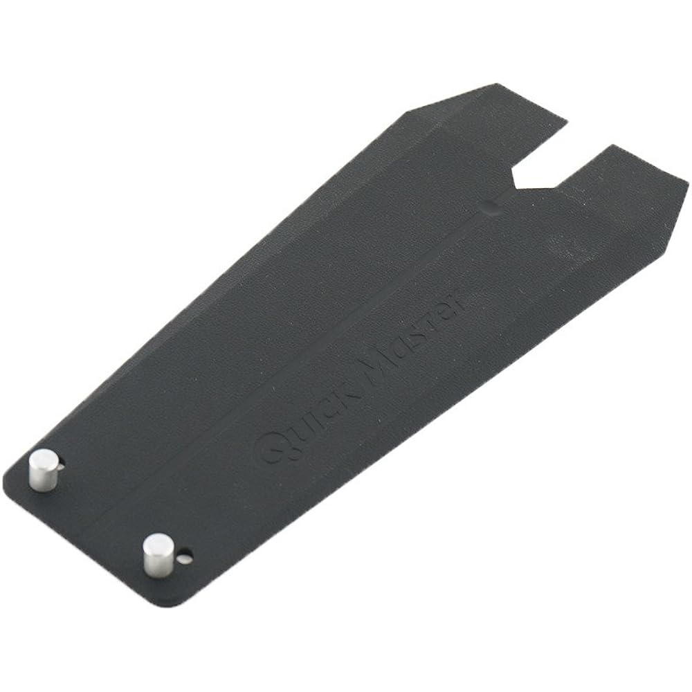 YAMANI Putting Mat QuickMaster Cup In Gate Black QMMG NT25