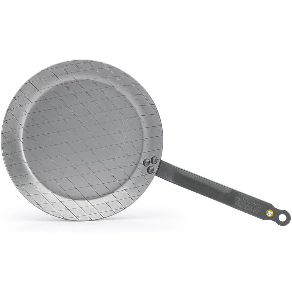 Mineral B Non-Stick Frying Pan Size: 4.65 H x 11 W x 11 D by De Buyer