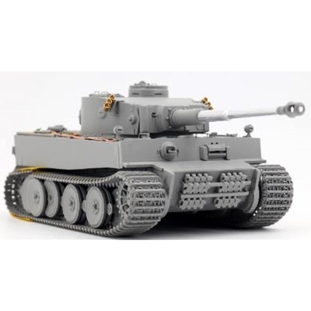 Border Model 1/35 German Army Tiger I Very Early Production Type 502nd Heavy Tank Battalion Leningrad 1942/3 Winter (3in1) Plastic Model BT014