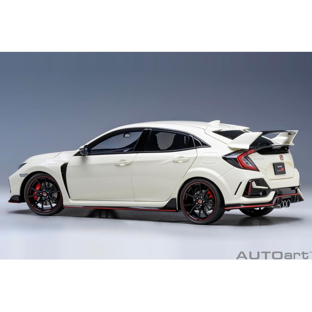 AUTOart 1/18 Honda Civic Type R (FK8) 2021 Championship White Finished Product