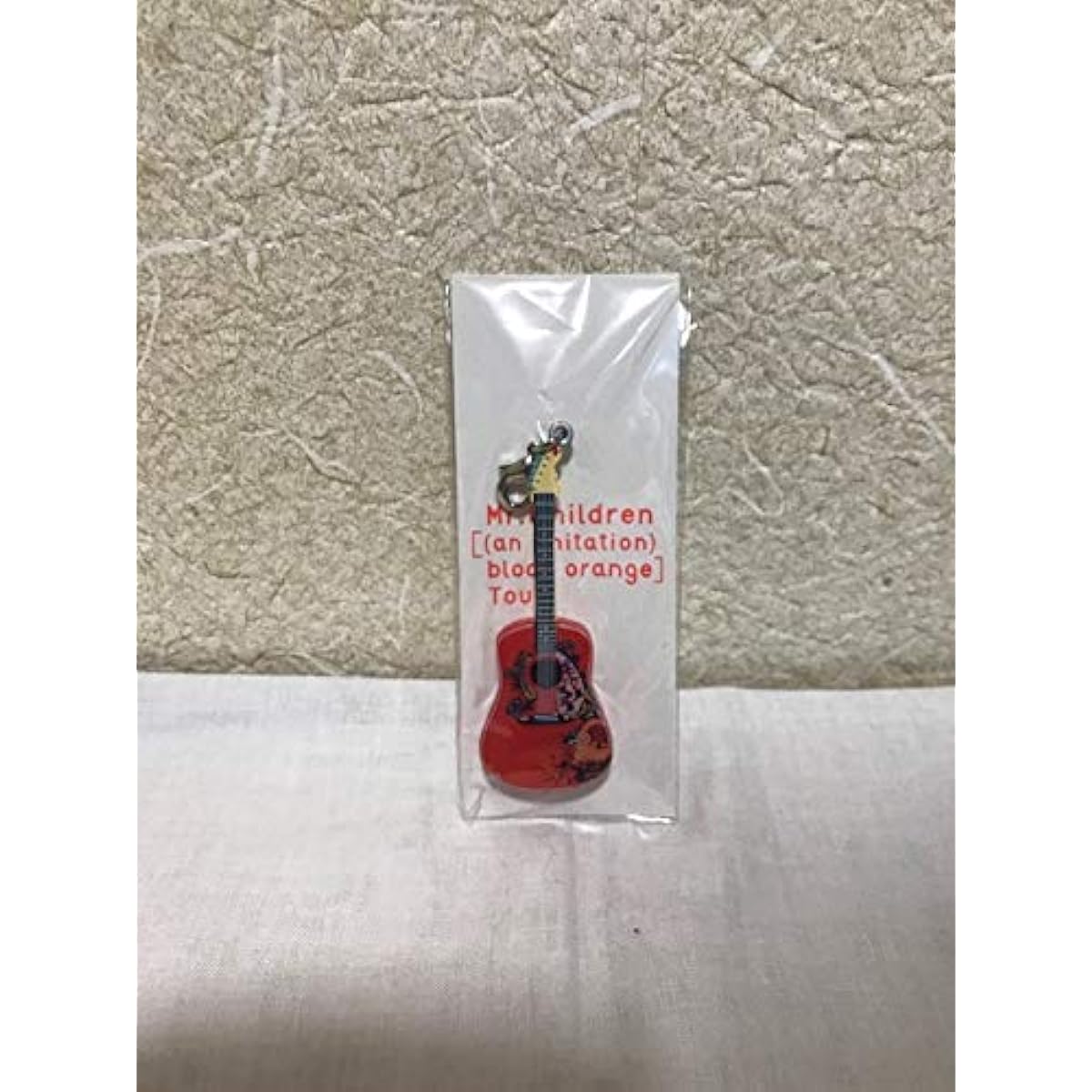 Mr.Children TOUR Bloodorange Guitar Fastener Charm Search Mr.Children Sakurai Fender Kingman Acoustic Guitar Blue Flower Blue Flower