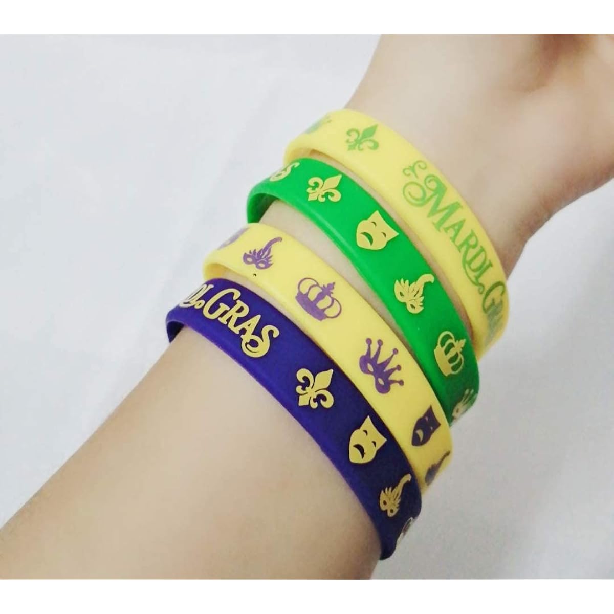 24 Pieces Mardi Gras Party Rubber Bracelets and Keychains - Mardi Gras Carnival Birthday Party Favors Decorations Goodie Bag Stuffing Silicone Wristband Keyring