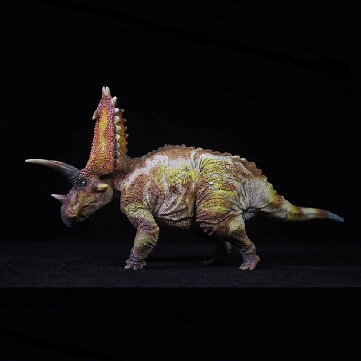 XINPANYIAN 1:35 Pentaceratops Dinosaur Classic Ancient Prehistoric Animal Model (Pentaceratops Orange)