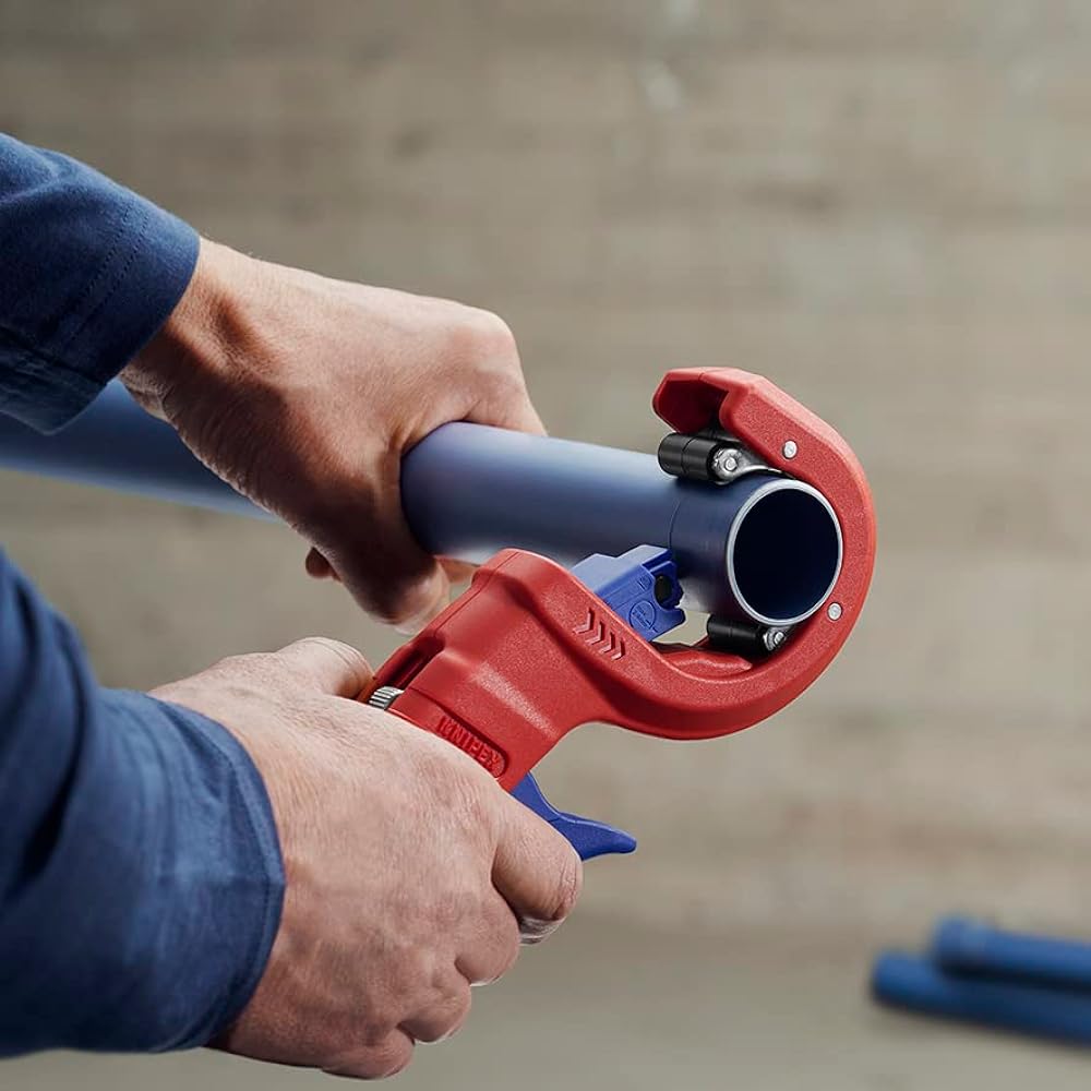 KNIPEX plastic drain pipe cutter DP50 9023-01BK