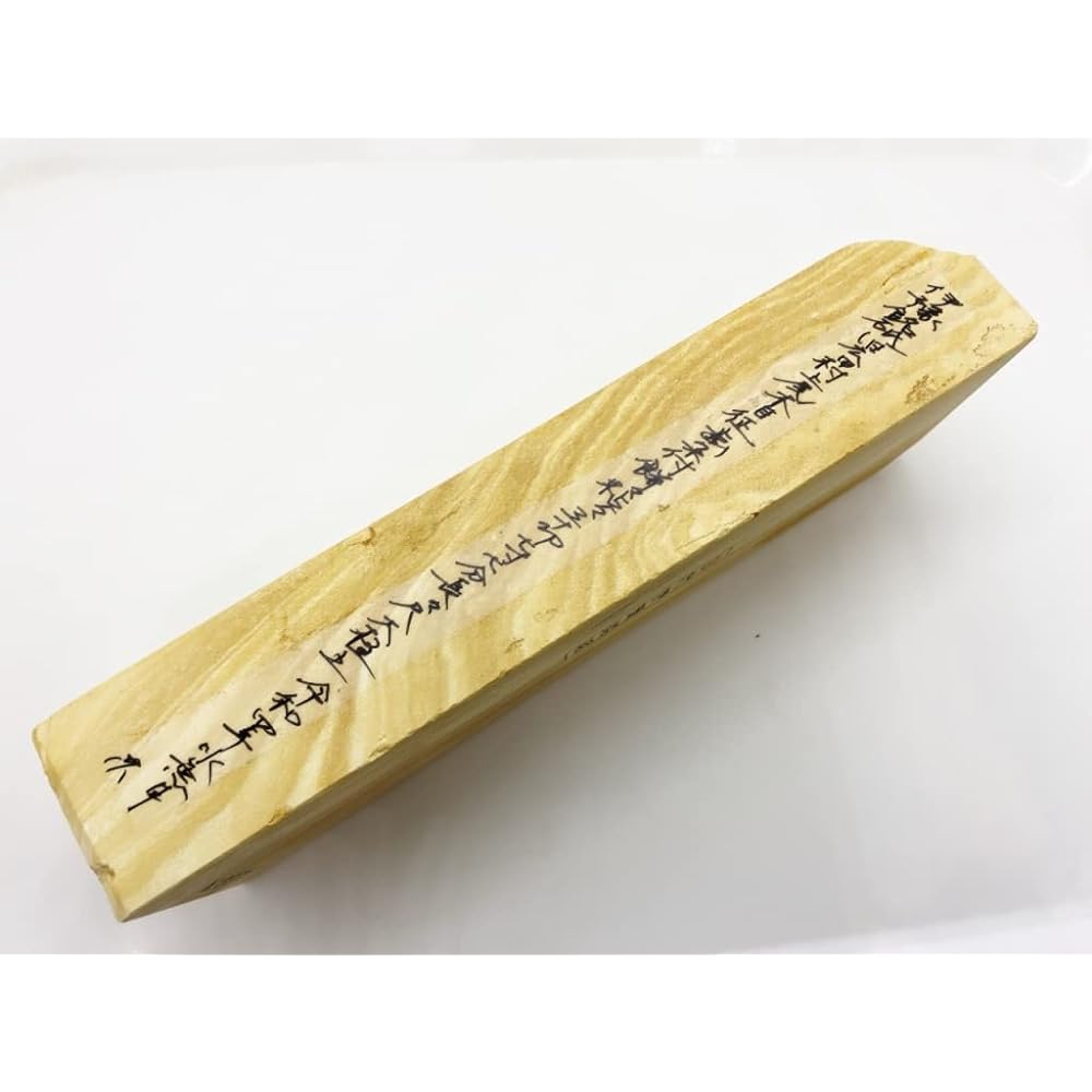 Natural whetstone, Iyo name whetstone, former Hirota village Kamio wood grain, straight teeth, mochi sticky 30 cuts, 7 cm, 7 minutes, long length, very high quality #71 /1,750g