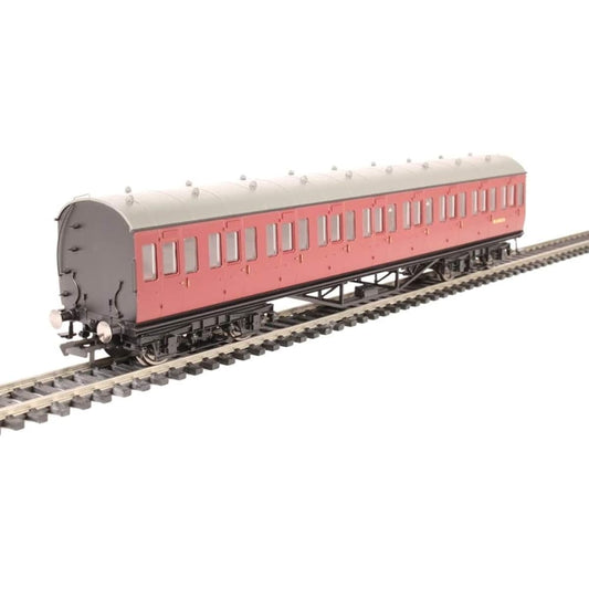 Hornby R4690 BR Non-Corridor 17m Third Class Coach Crimson BR Maroon