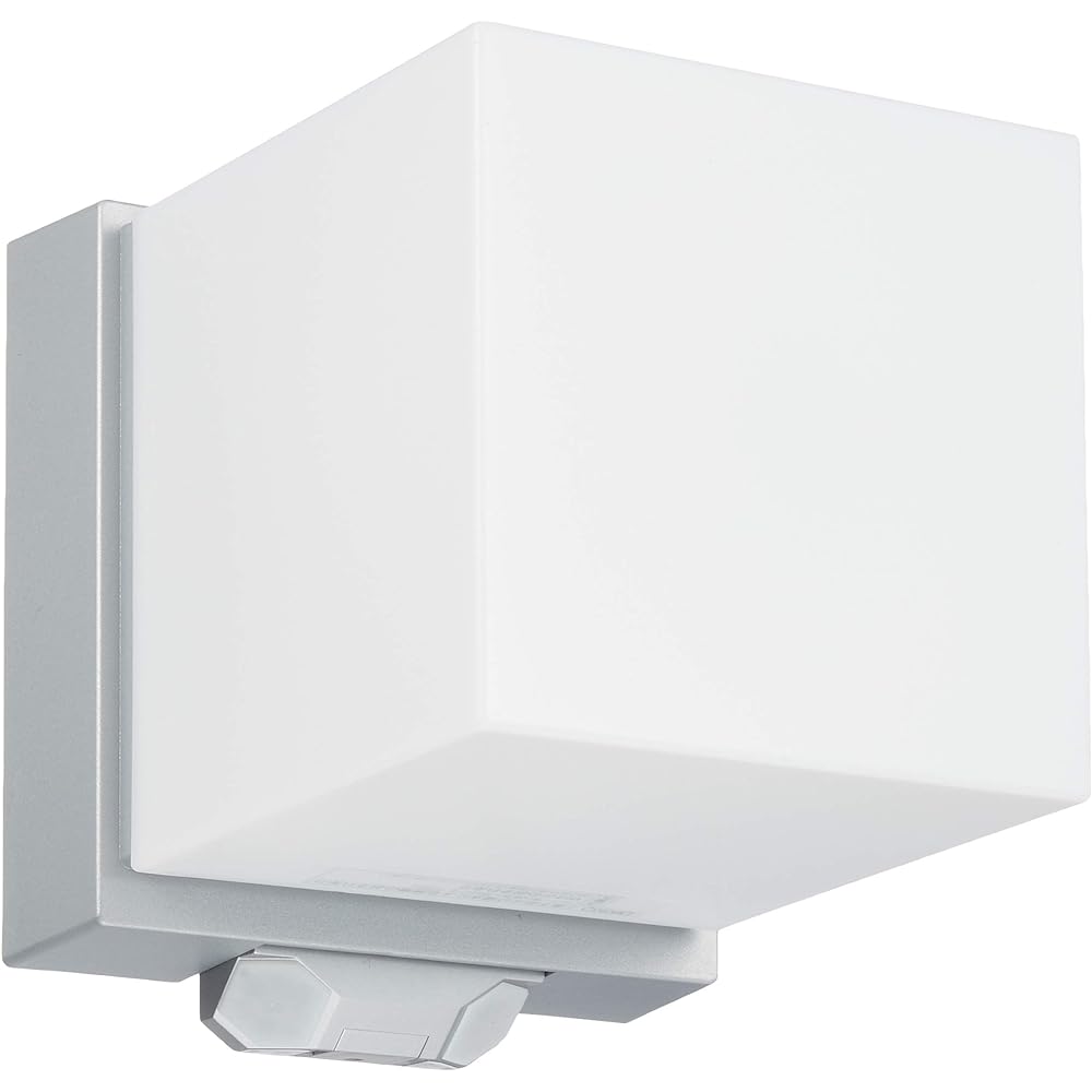 DAIKO Outdoor Light with Motion Sensor [Lamp Included] LED Bulb 4.6W (E26) Bulb Color 2700K DWP-39653Y
