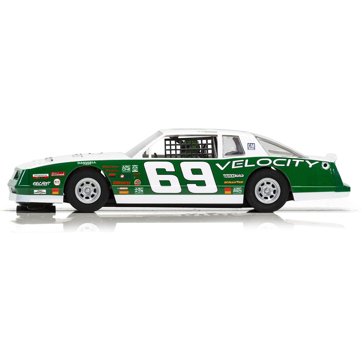 Scalextric Chevrolet Monte Carlo 1986#69 1:32 Slot Race Car C3947 Green/White