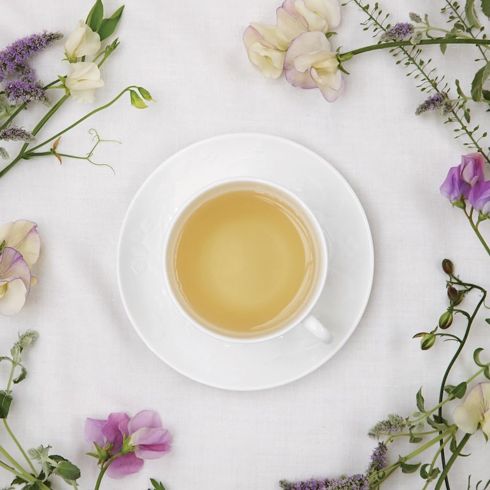 Wedgwood [Regular Import] Wedgwood Wild Strawberry White Tea Cup & Saucer Approx. 300ml Wedding Gift 40029579