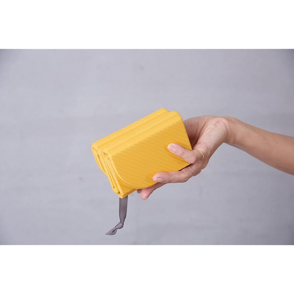 [H Tokyo] PORTABLE MY SA"VER Sauna Mat Sauna Mat Foldable Compact Sports Watching Outdoor Drawstring Pouch Gift Present (Yellow)
