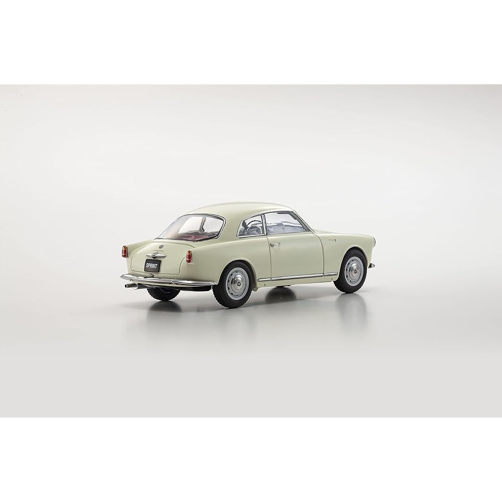 Kyosho Original 1/18 Alfa Romeo Giulietta Sprint White Finished Product KS08957W