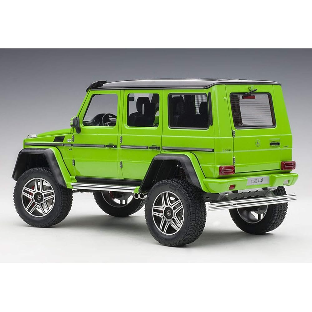AUTOart 1/18 Mercedes-Benz G500 4×4 Squared Green Finished Product