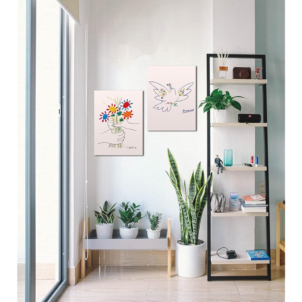 Picasso "Hand Holding a Bouquet" "Flowers and Doves" Picasso Poster Art Panel Picasso Painting Art Panel Art Frame Modern Poster Decorative Painting Canvas Decorative Painting Series Art Board Room Decoration Entrance Wall Hanging Wall Decoration Wall Pi